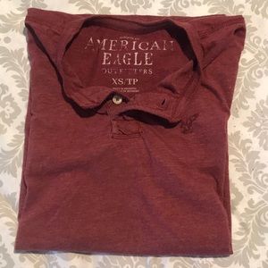 American Eagle Outfitters. Short sleeve, EUC.
